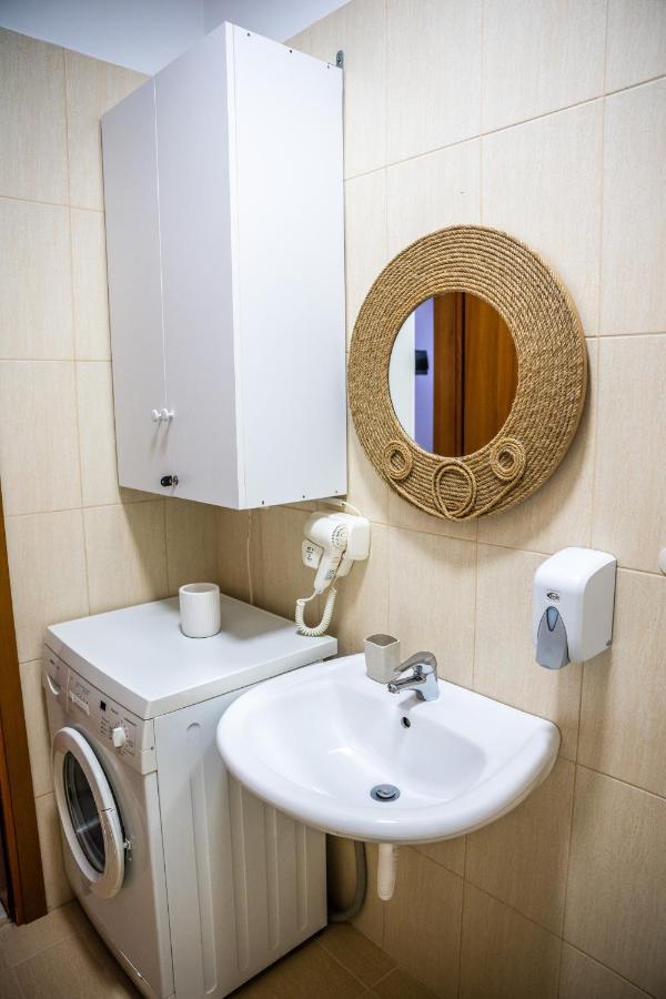 Vibe Studio Apartment Tiranë Eksteriør bilde