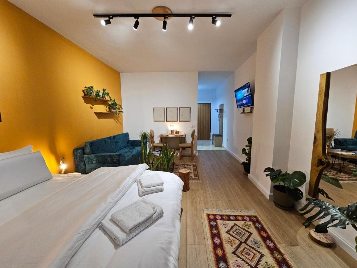 Vibe Studio Apartment Tiranë Eksteriør bilde