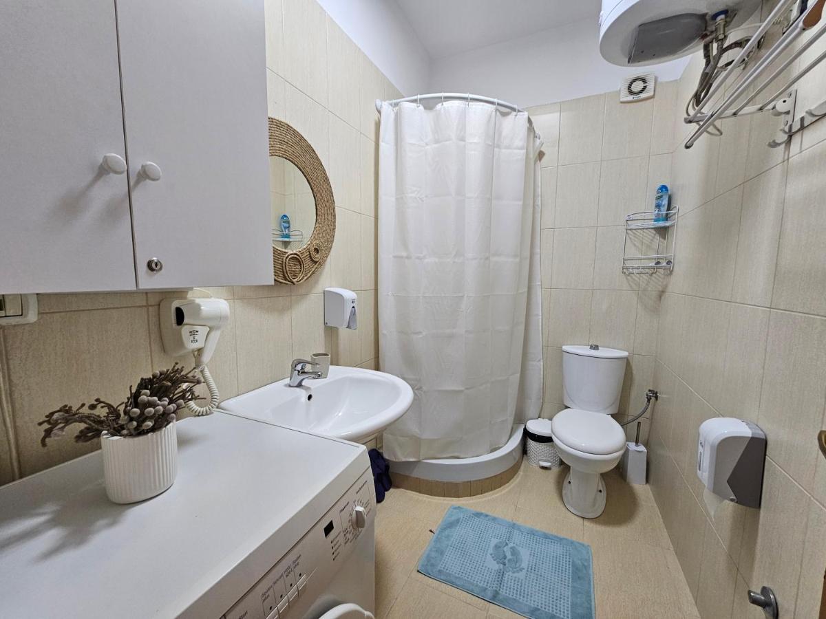 Vibe Studio Apartment Tiranë Eksteriør bilde