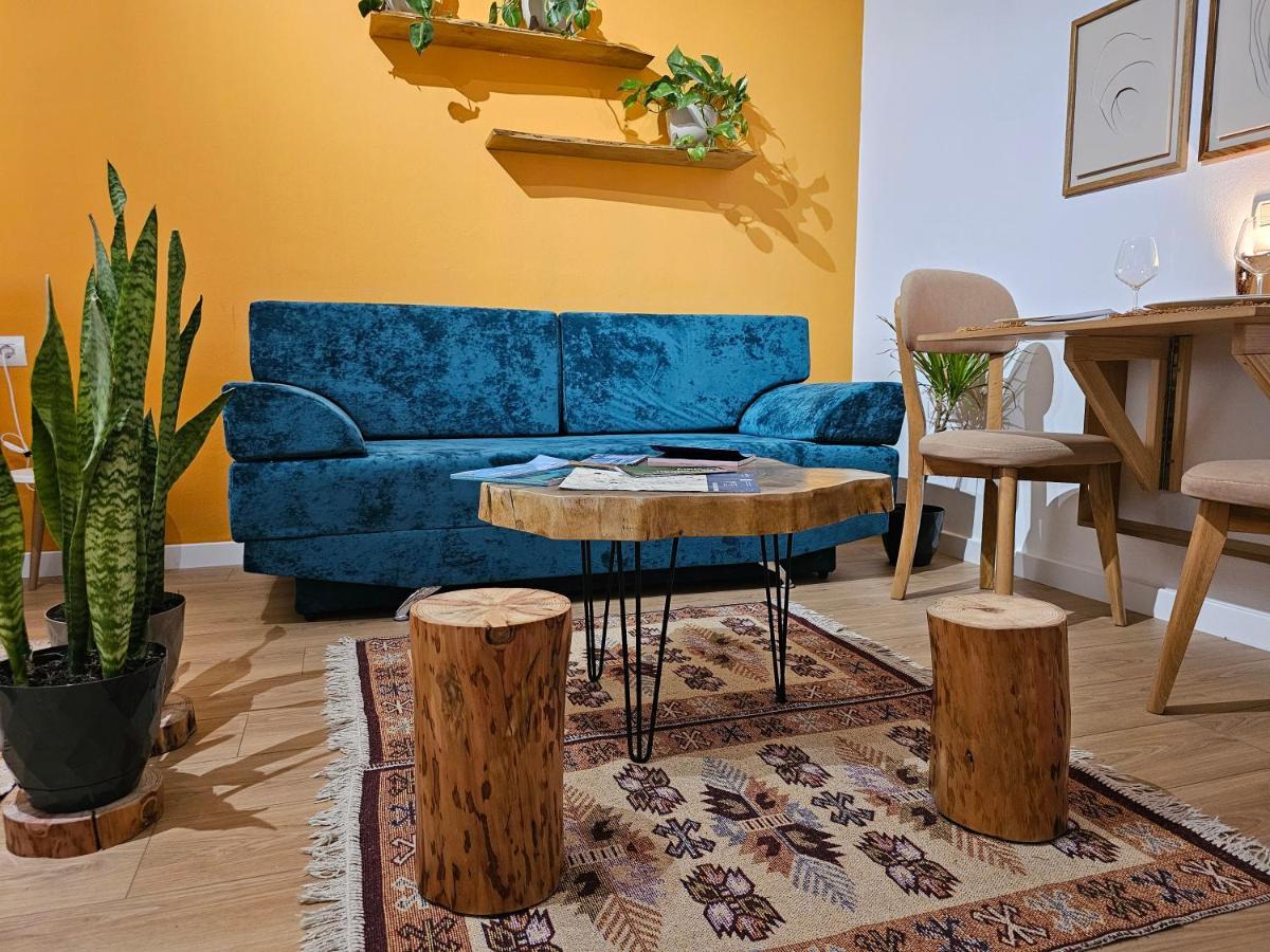 Vibe Studio Apartment Tiranë Eksteriør bilde